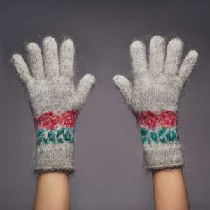 Siberia Spirit Ravishing Roses Gloves 1 Siberia Spirit Ravishing Roses Gloves