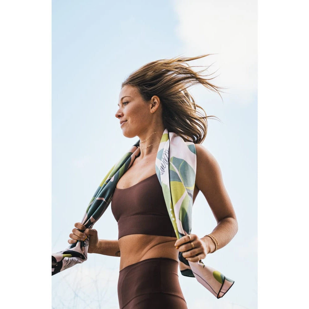 Nomadix Ultralight Towel 3 Nomadix Ultralight Towel - Image 3