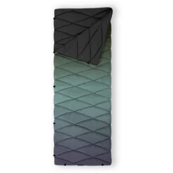 Nomadix Puffer Blanket -Baffin Store nomadix pb glow 101 puffer blanket fold