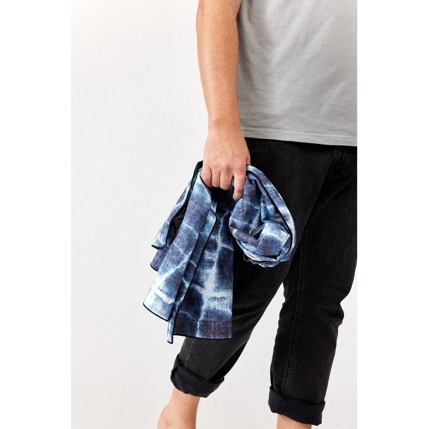 Nomadix Ultralight Towel 6 Nomadix Ultralight Towel - Image 6